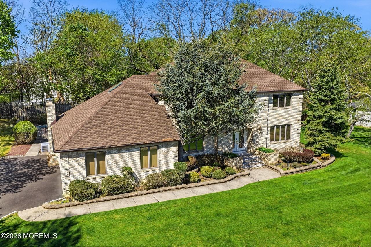 14 Kastor Ln - Photo 3 of 45