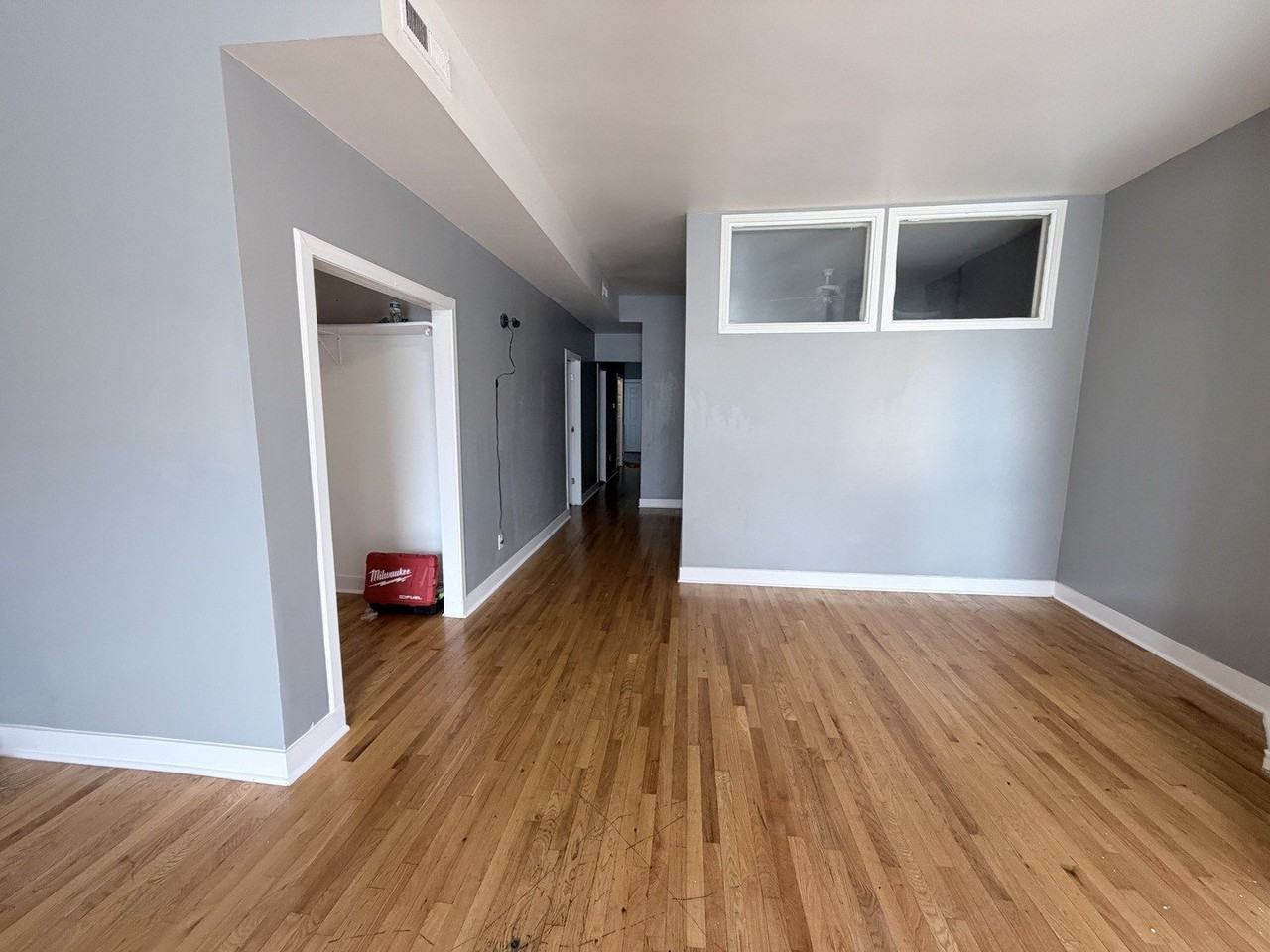 3140 W Fulton St #1 - Photo 3 of 10