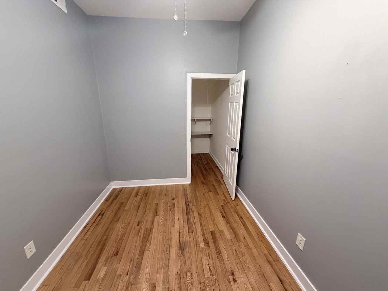 3140 W Fulton St #1 - Photo 7 of 10