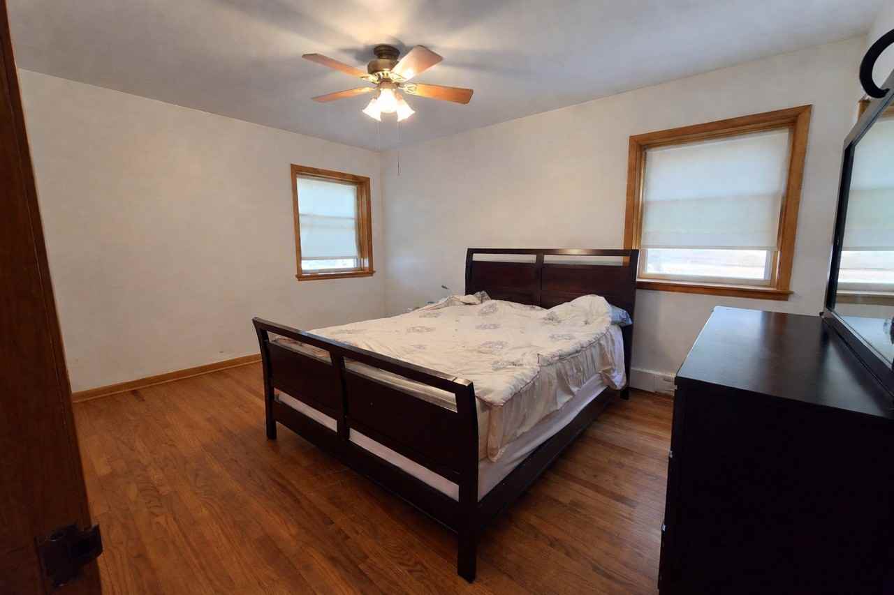 7126 W Jarvis Ave #1 - Photo 5 of 14