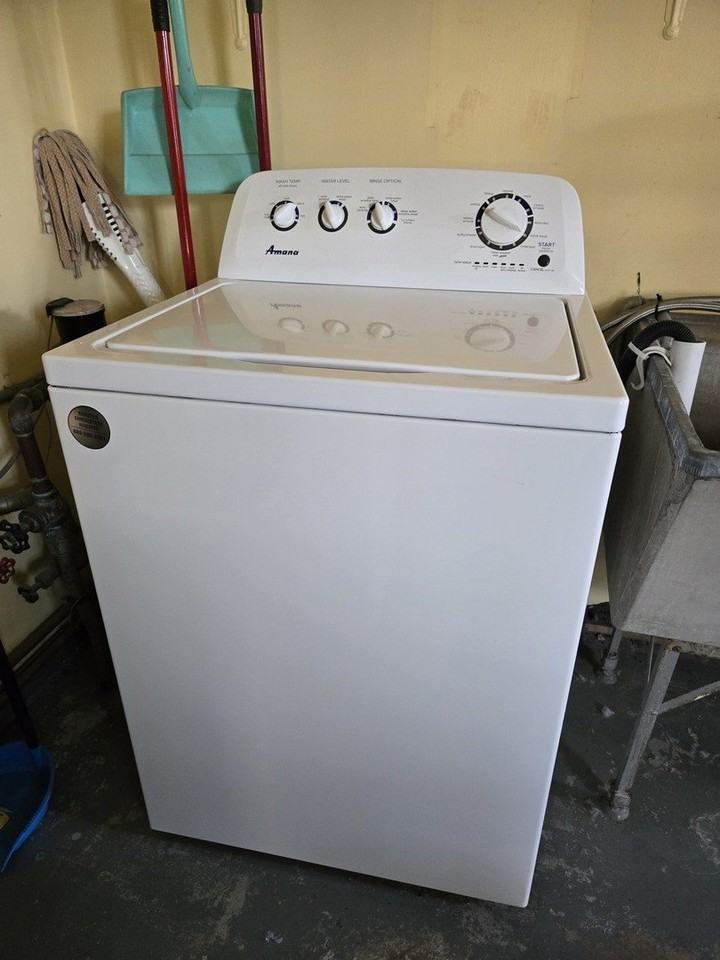 7126 W Jarvis Ave #1 - Photo 7 of 14