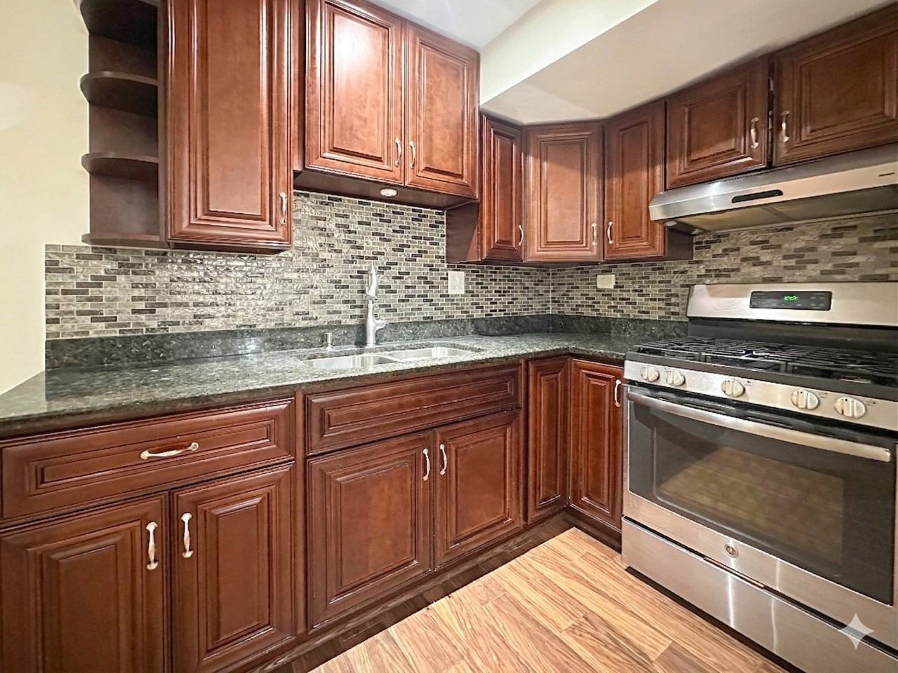 7611 N Sheridan Rd #GS - Photo 5 of 12