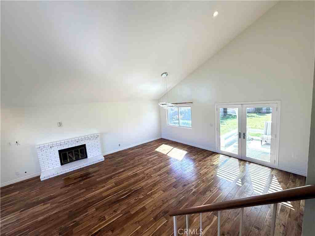 2257 Poppy Ave - Photo 7 of 21