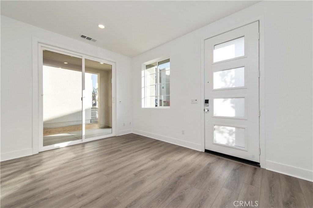 231 Heartland Way - Photo 5 of 28