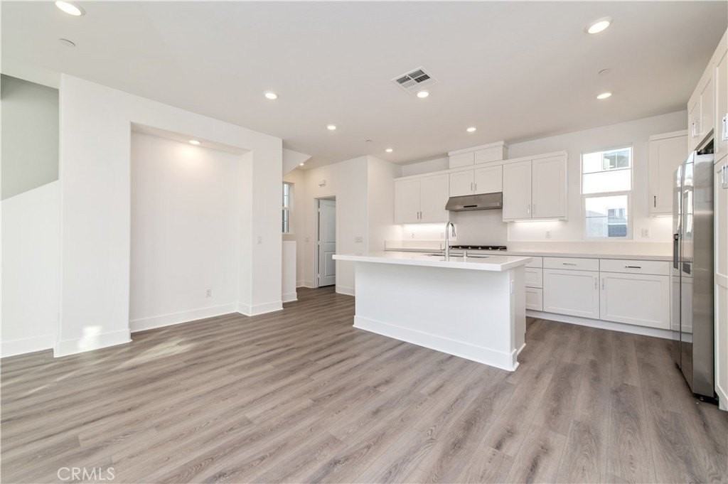 231 Heartland Way - Photo 7 of 28