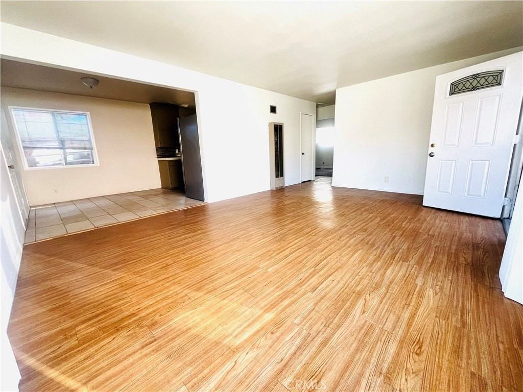 4824 W 117th St - Photo 7 of 16