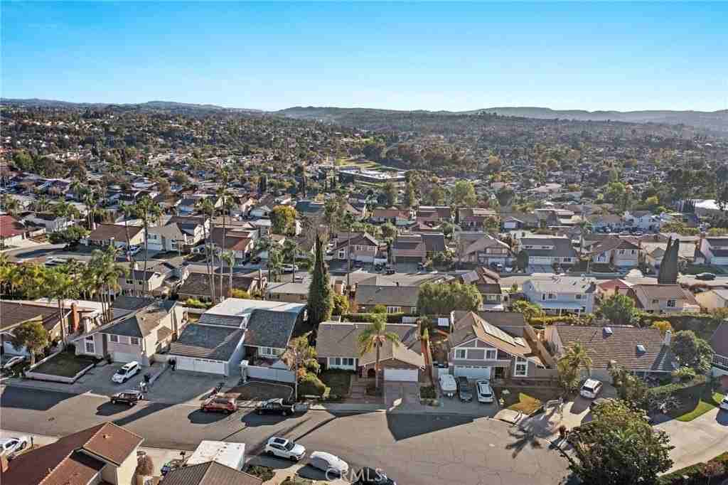 26602 Lira Cir - Photo 4 of 26