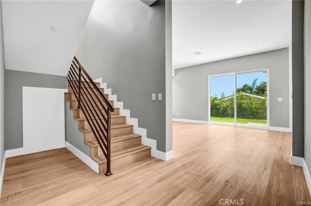 2128 W 238th St - Photo 6 of 30