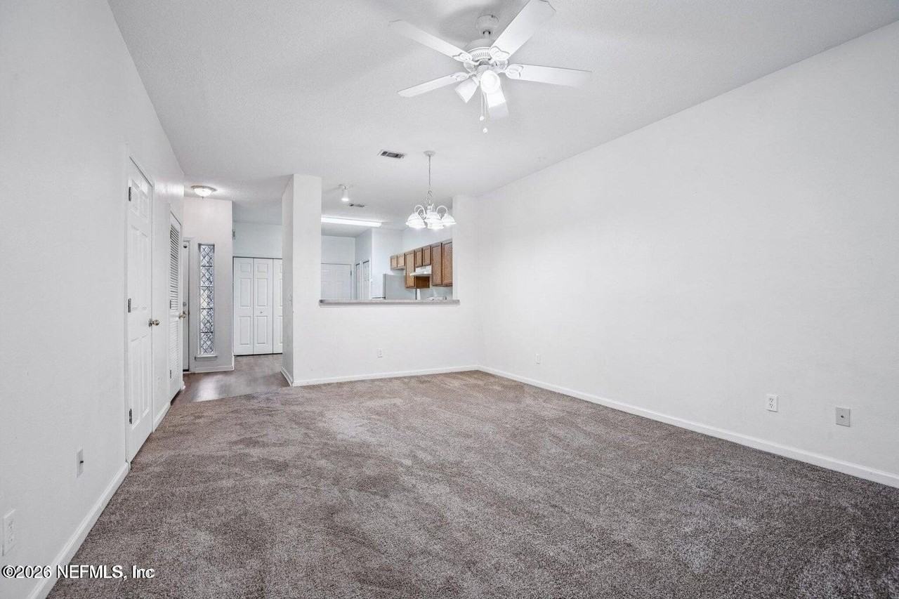 7818 Melvin Rd - Photo 3 of 17