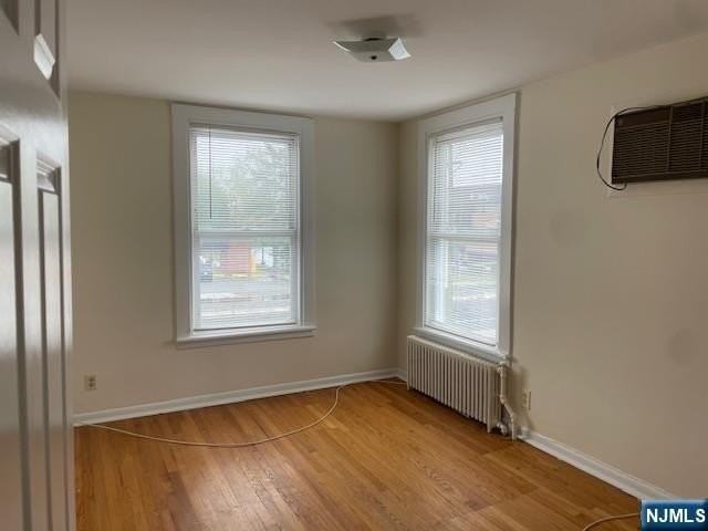 31-11 31-11 Broadway 2 - Photo 4 of 12