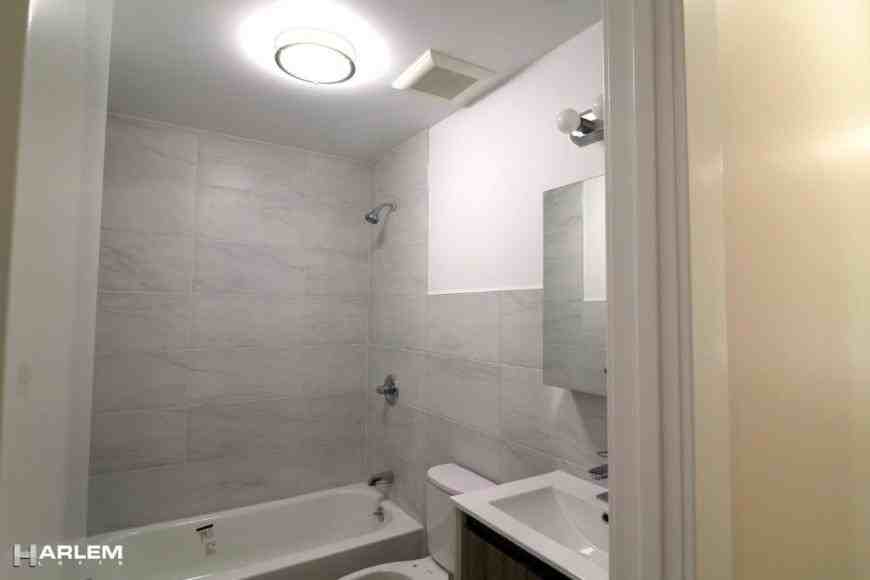 2267 2nd Ave - Photo 6 of 10