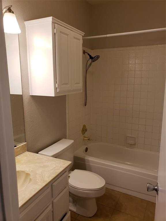 940 S Old Orchard Ln - Photo 7 of 22