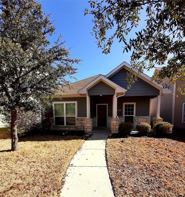 10916 Hopewell Cv - Photo 2 of 24