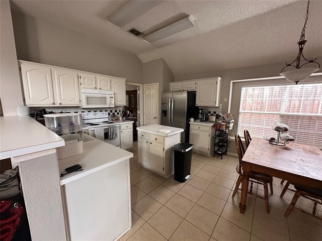 11616 Charlotte Ln - Photo 6 of 16