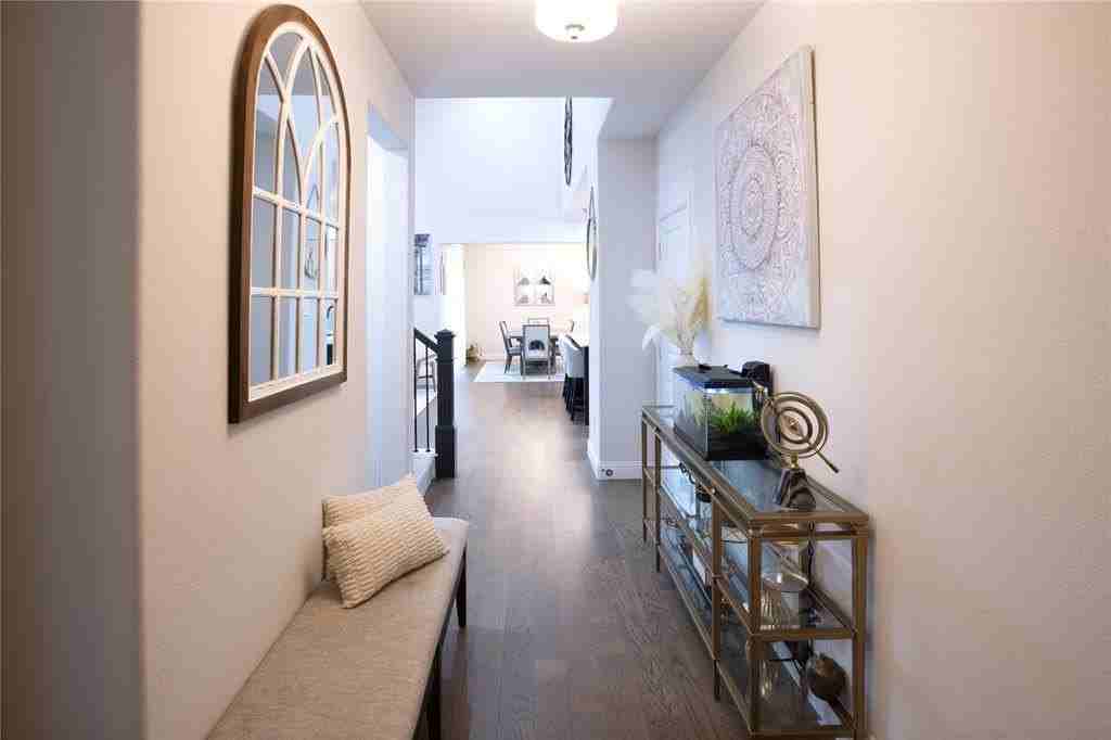 9329 Middle Ground Pl - Photo 4 of 39