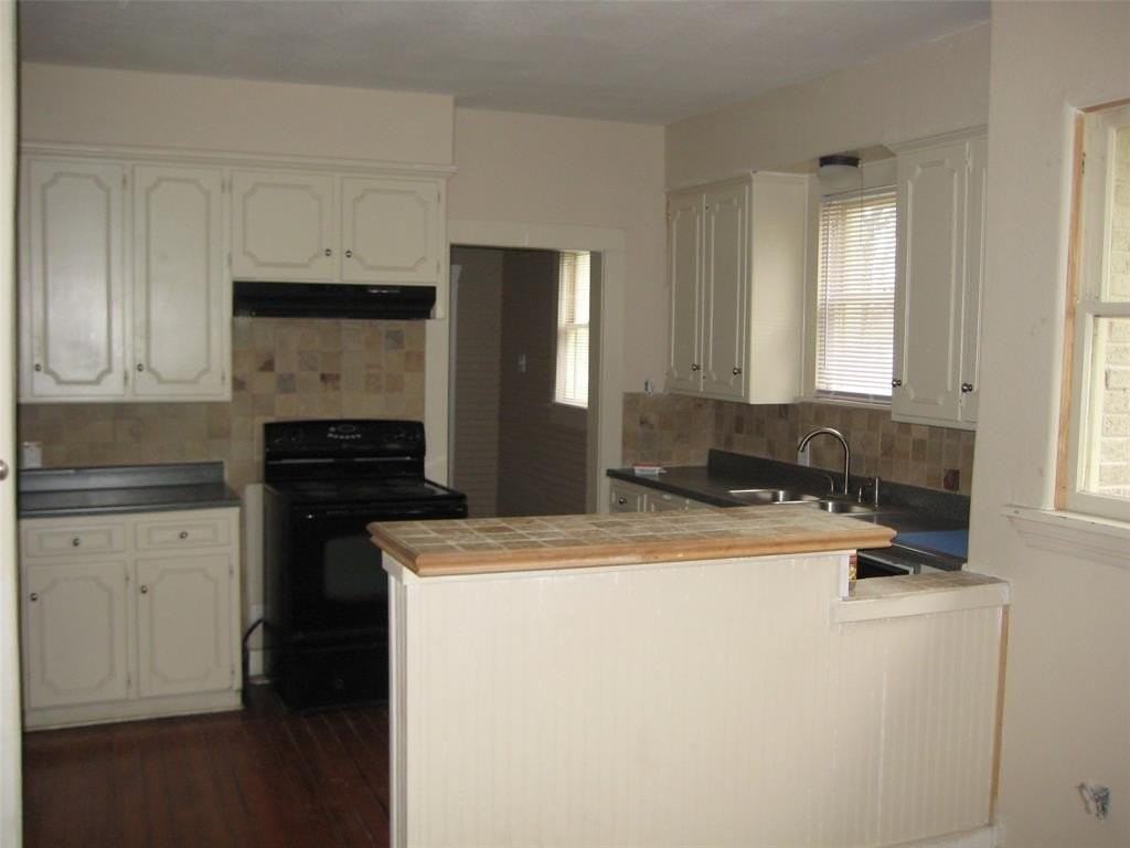 3140 View St - Photo 2 of 21