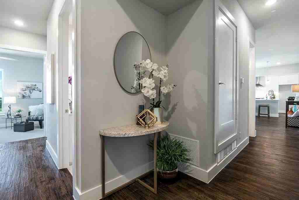 770 N Plano Rd #303 - Photo 4 of 25