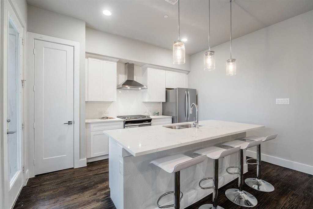 770 N Plano Rd #303 - Photo 5 of 25