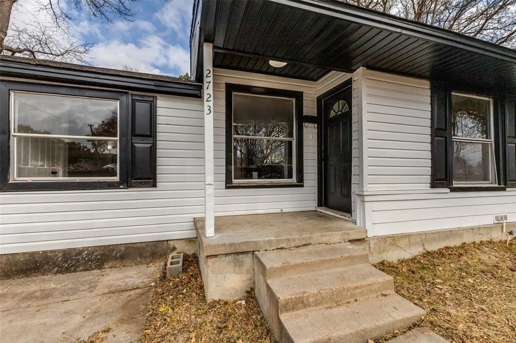 2723 Gus Thomasson Rd - Photo 3 of 25