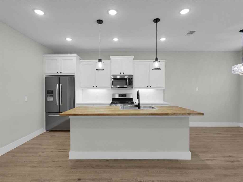 4905 Sweetbay Rd - Photo 5 of 26