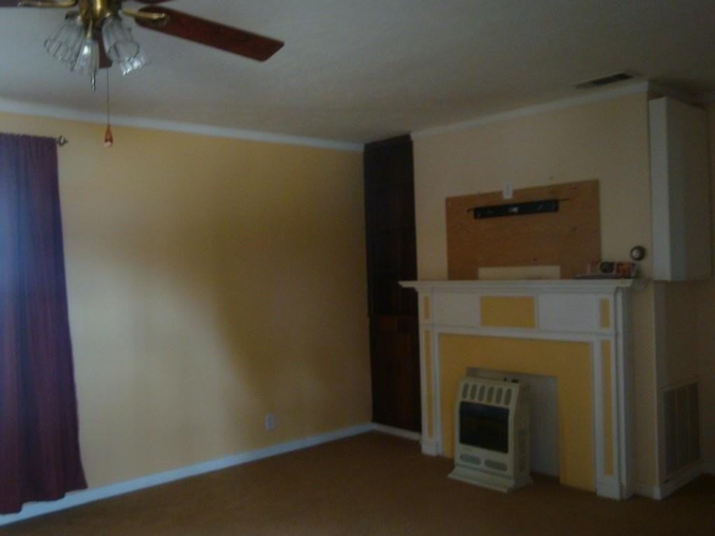 1801 Wilkinson Rd - Photo 4 of 9