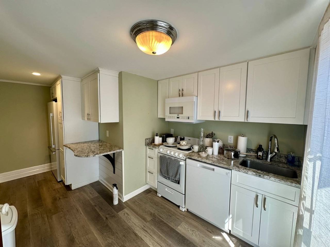 27 Center St #A - Photo 2 of 10