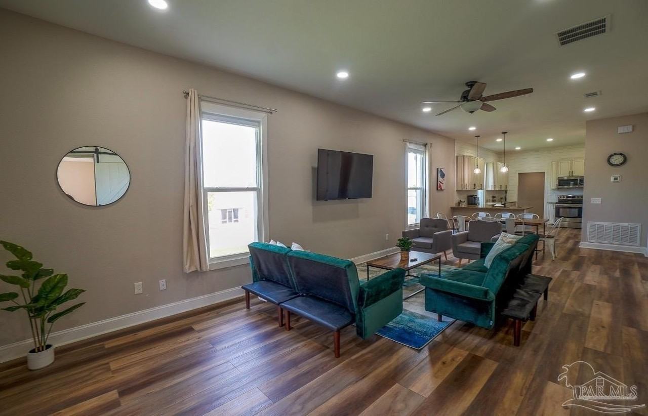 23 E Brainerd St - Photo 5 of 16