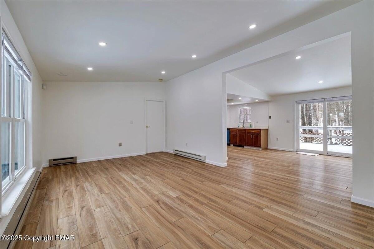 115 Daisy Dr - Photo 5 of 14