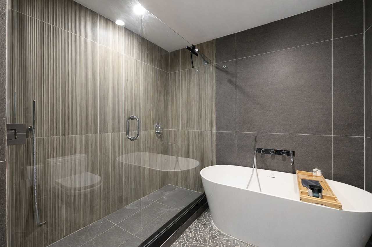 143 Winthrop St #4B - Photo 6 of 13