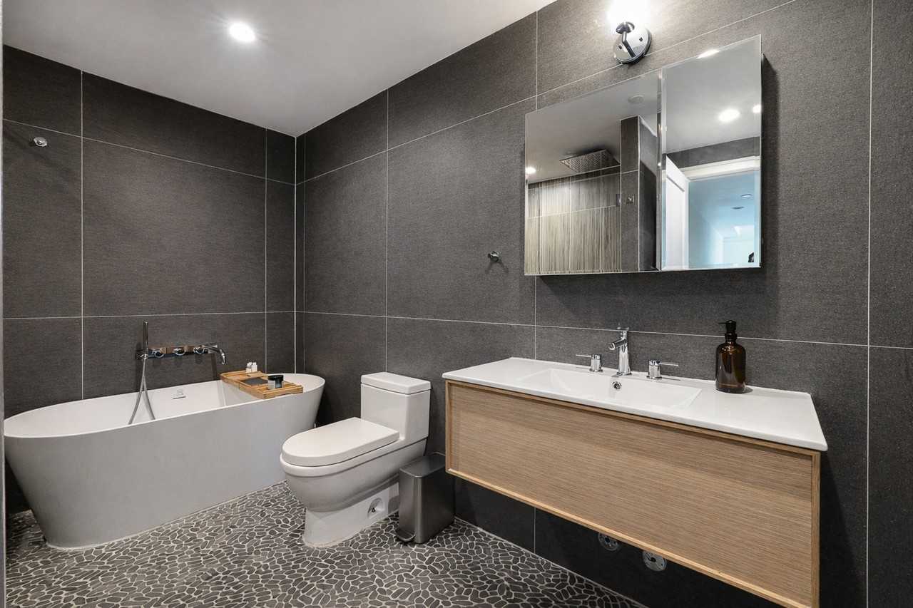 143 Winthrop St #4B - Photo 7 of 13