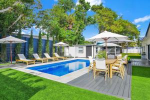 featured image of 3210 Palm Dr