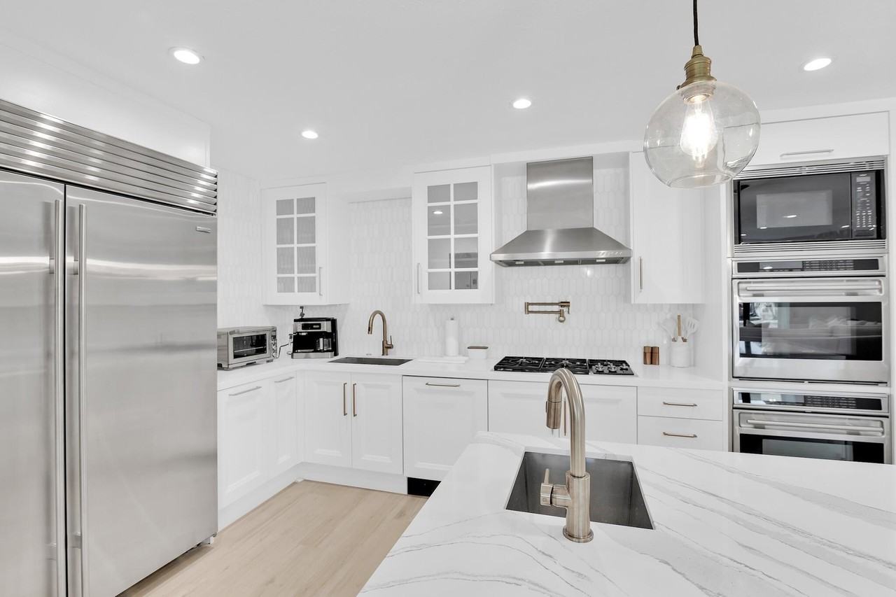 3210 Palm Dr - Photo 6 of 28