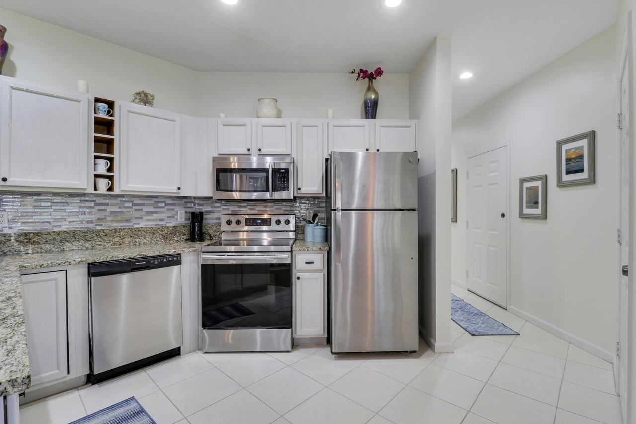 8301A Mulligan Cir #3211 - Photo 7 of 30