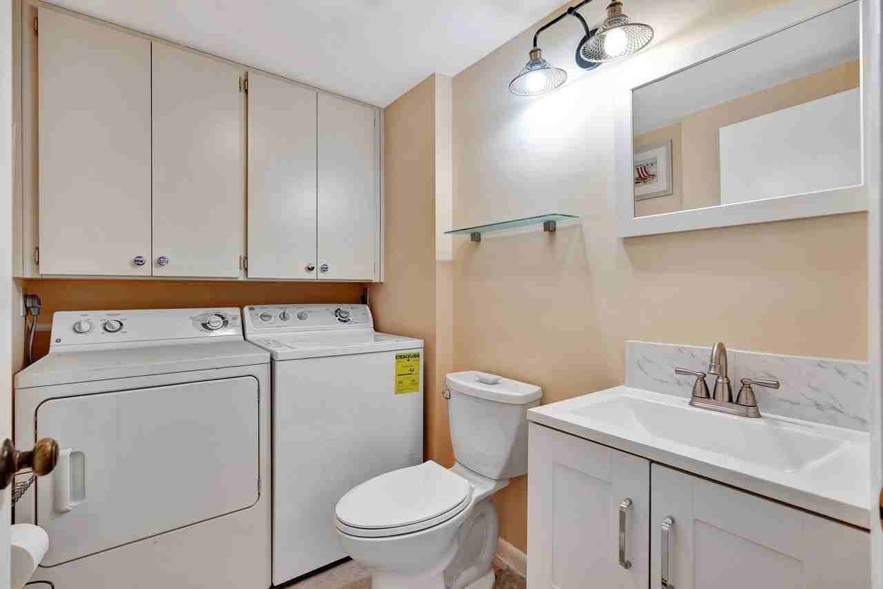 3016 30th Ct - Photo 4 of 8