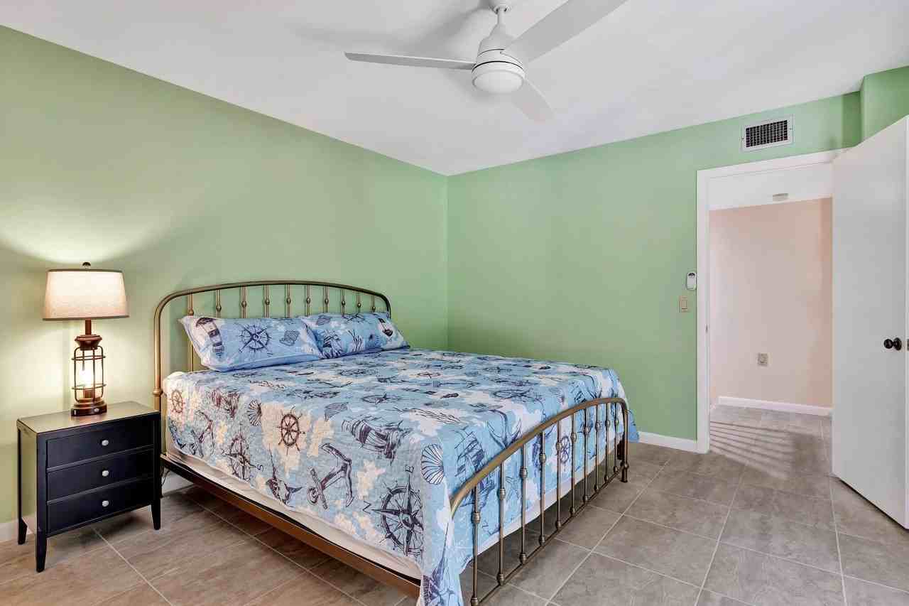 3016 30th Ct - Photo 6 of 8