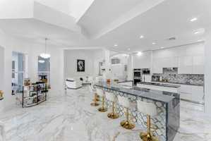 featured image of 11910 Osprey Point Cir