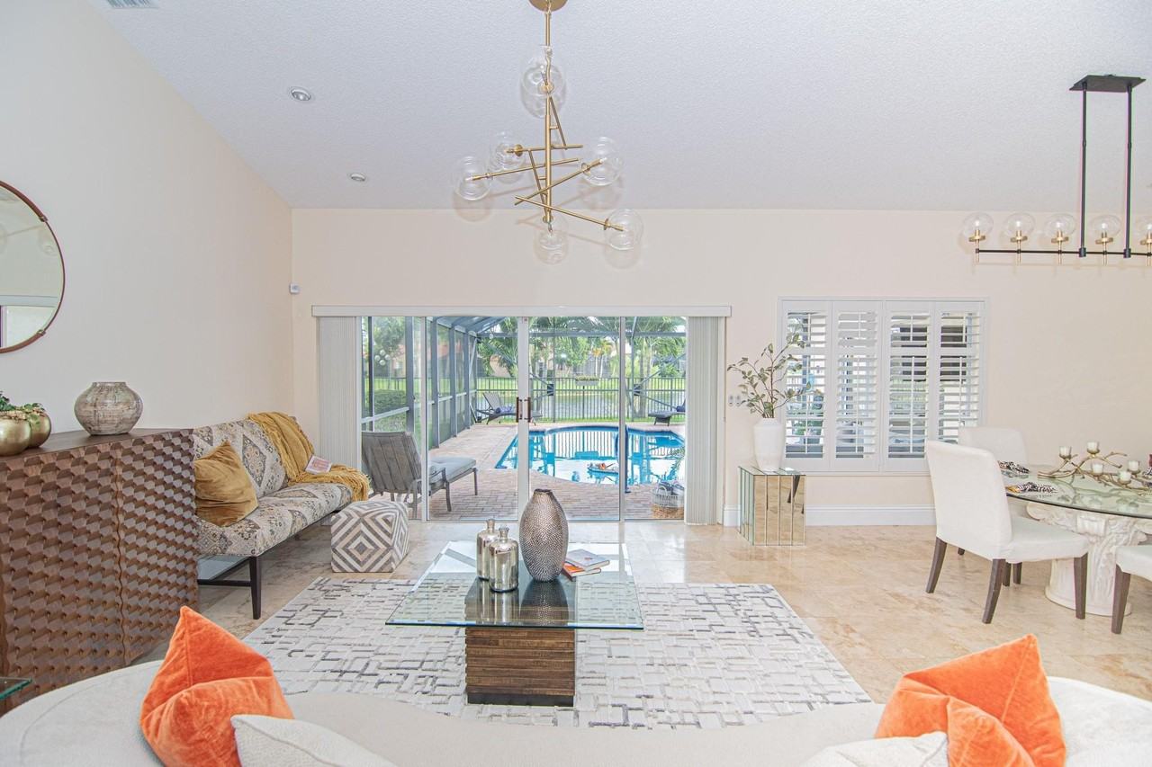 8410 Brussels Way - Photo 2 of 50