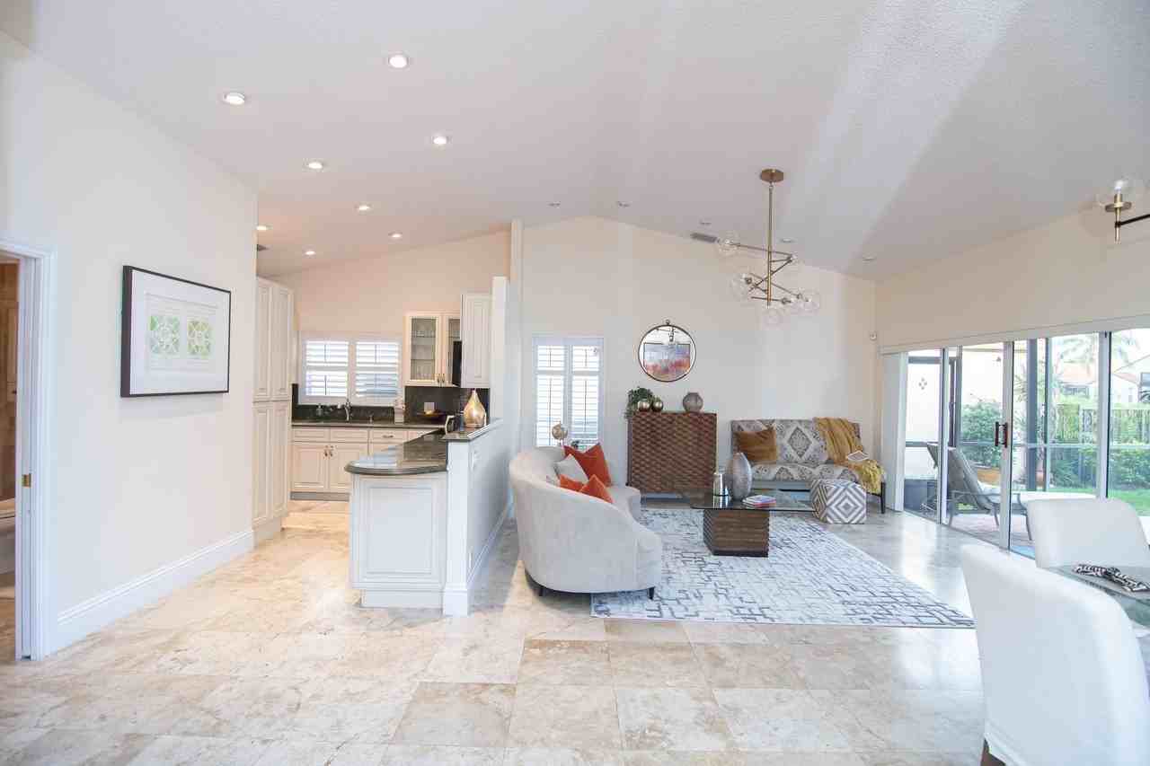 8410 Brussels Way - Photo 3 of 50