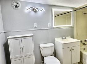 68 La Force Pl #U - Photo 1 of 1