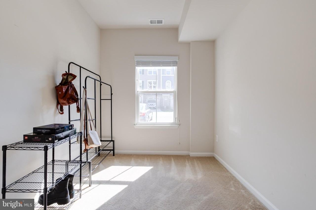 547 Willow Bend Dr - Photo 5 of 50