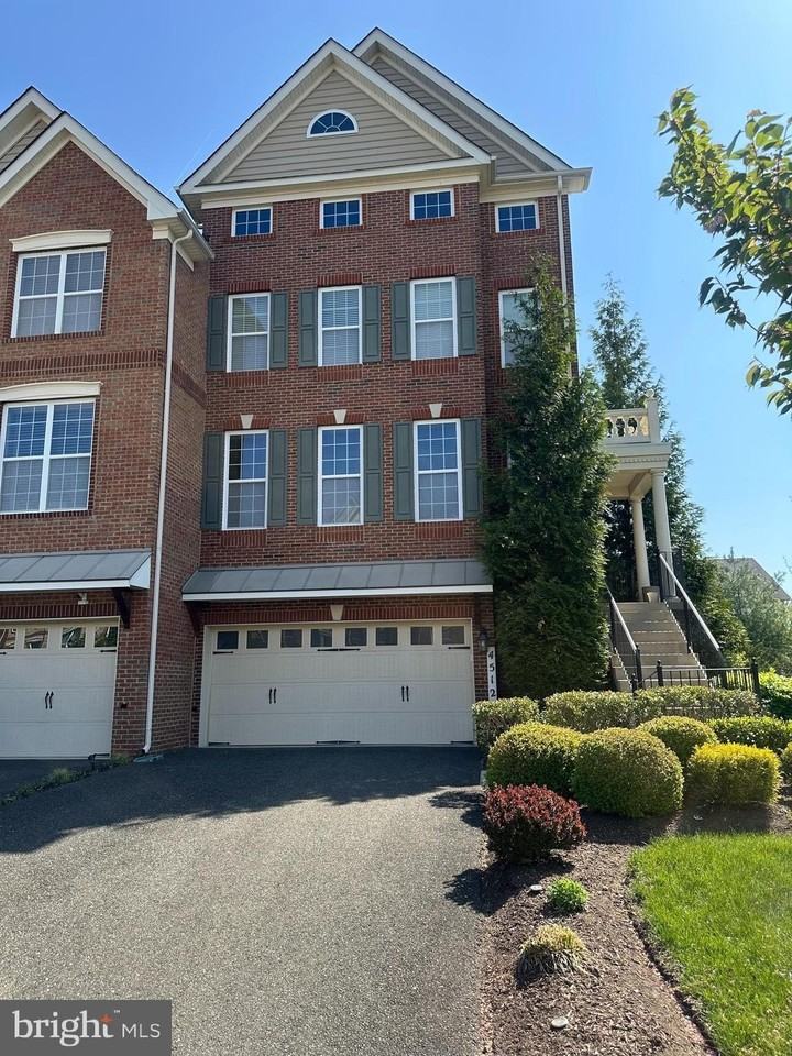 4512 Grazing Way - Photo 7 of 50