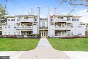 featured image of 306 Trinity Ct #5