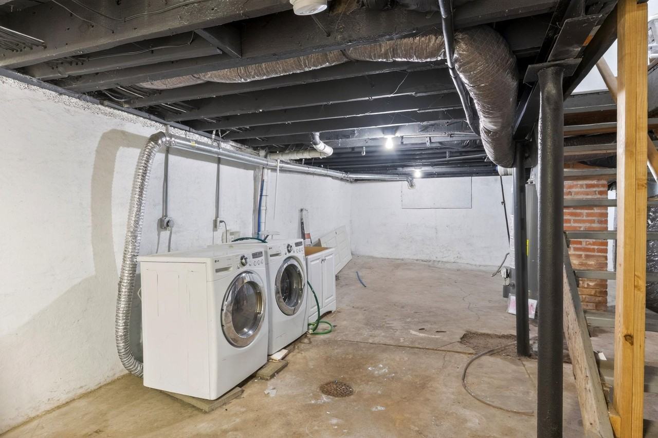 Glendale Ave - Photo 2 of 20