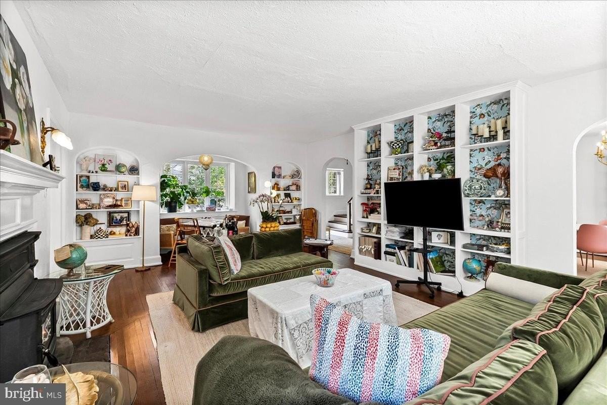 1222 W Wynnewood Rd - Photo 6 of 41