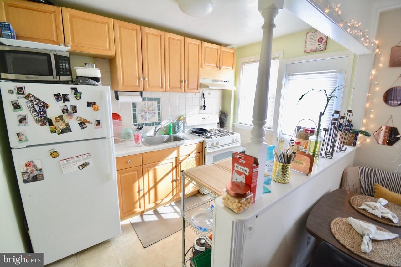 389 Fairway Ter - Photo 4 of 16