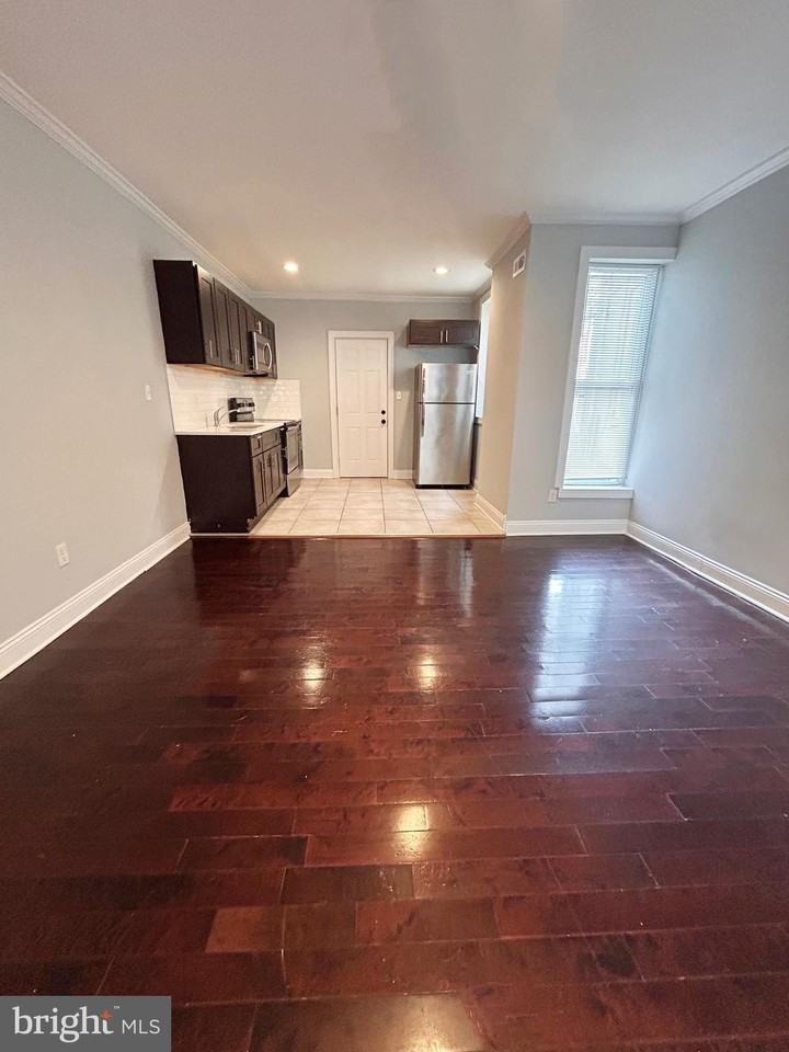 6223 Hazel Ave - Photo 3 of 23