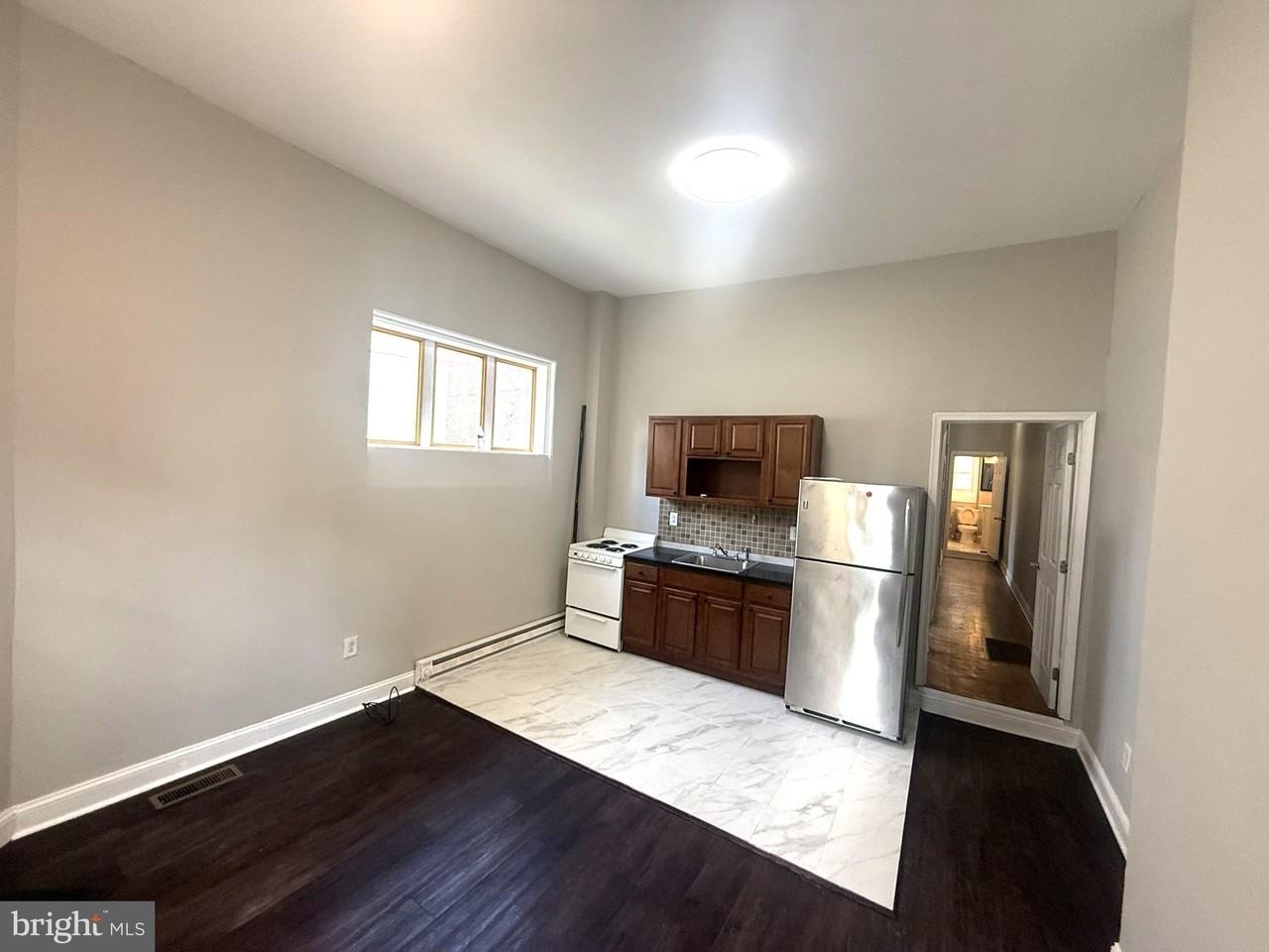 1635 N 26th St #A - Photo 3 of 11