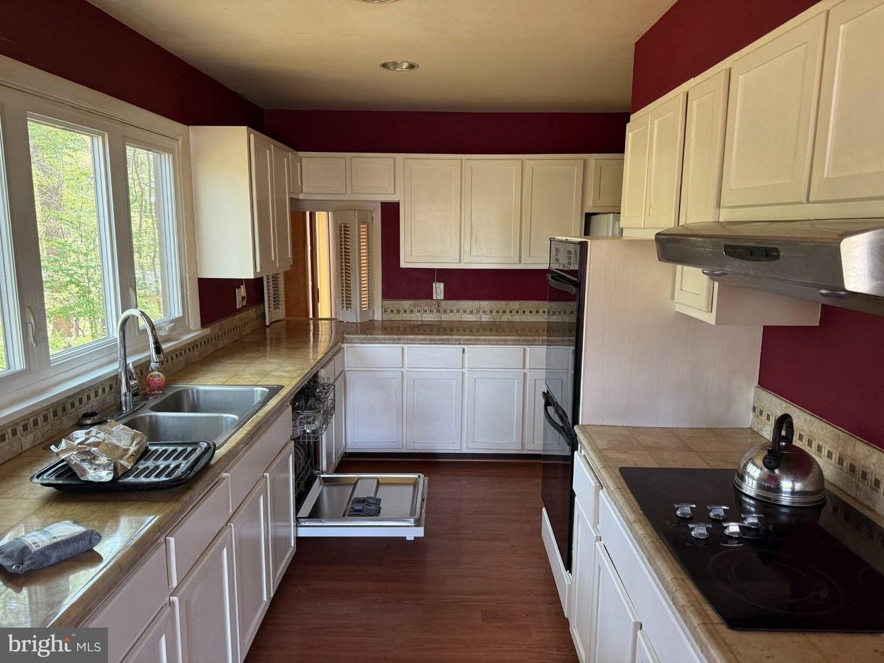 11627 Pine Tree Dr - Photo 5 of 7