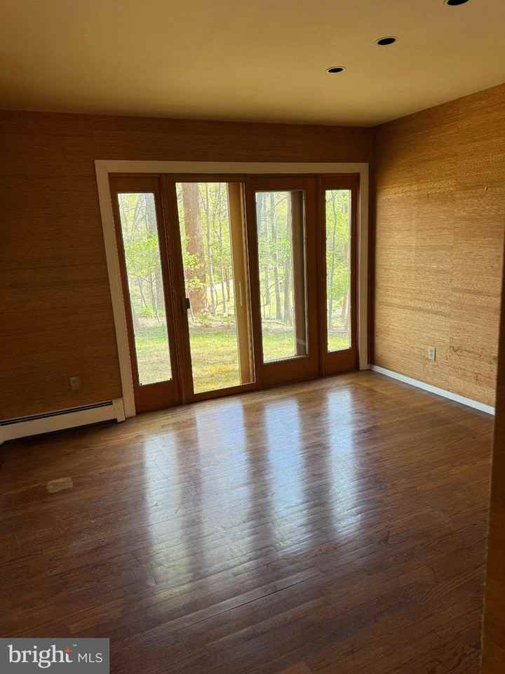 11627 Pine Tree Dr - Photo 7 of 7