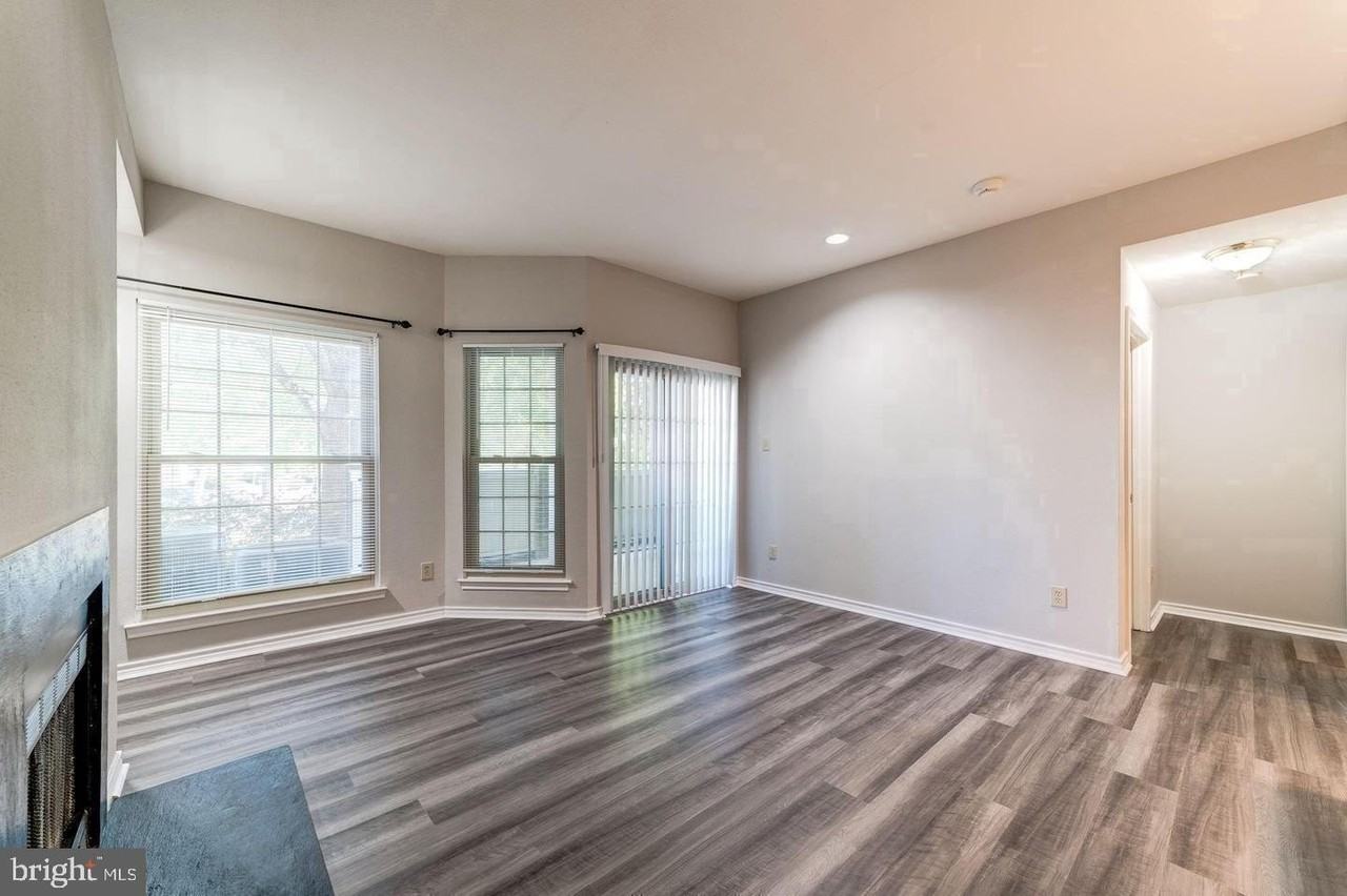 3903 Penderview Dr #1505 - Photo 5 of 20